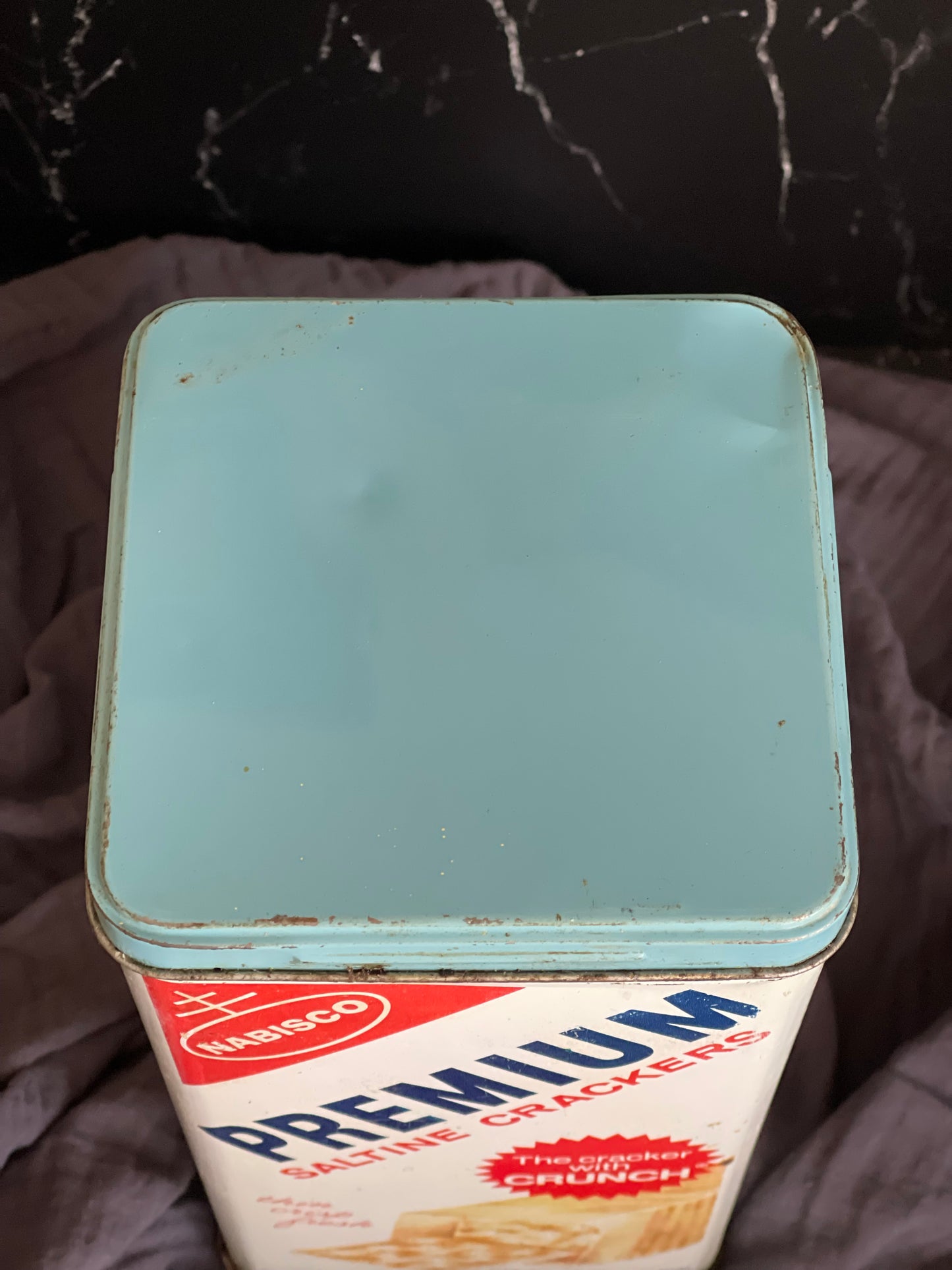 Vintage Nabisco Premium Saltine Cracker Tin Canister 1969 New York 14 Oz