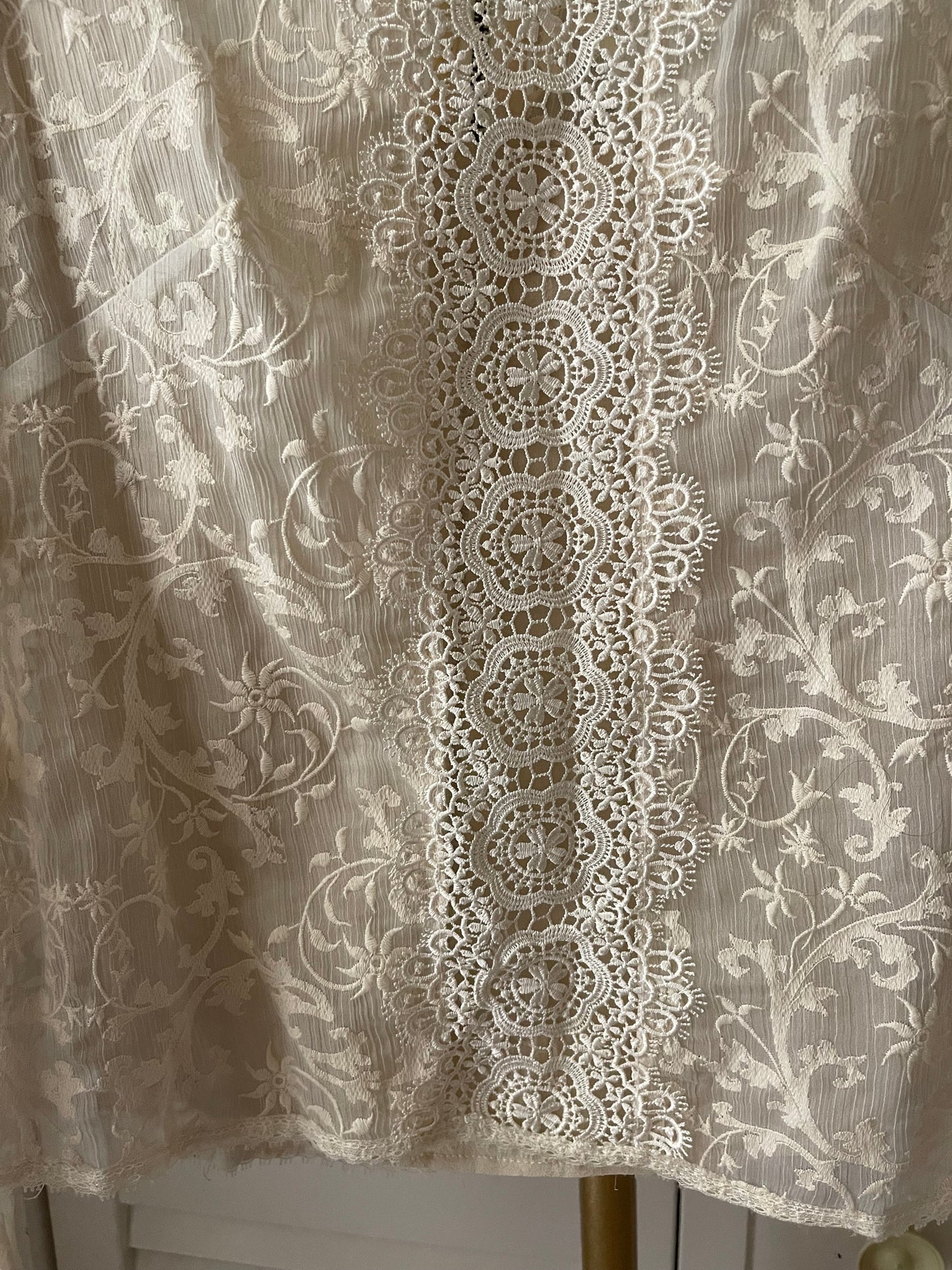 Nanette Lepore Lace Top Size 2