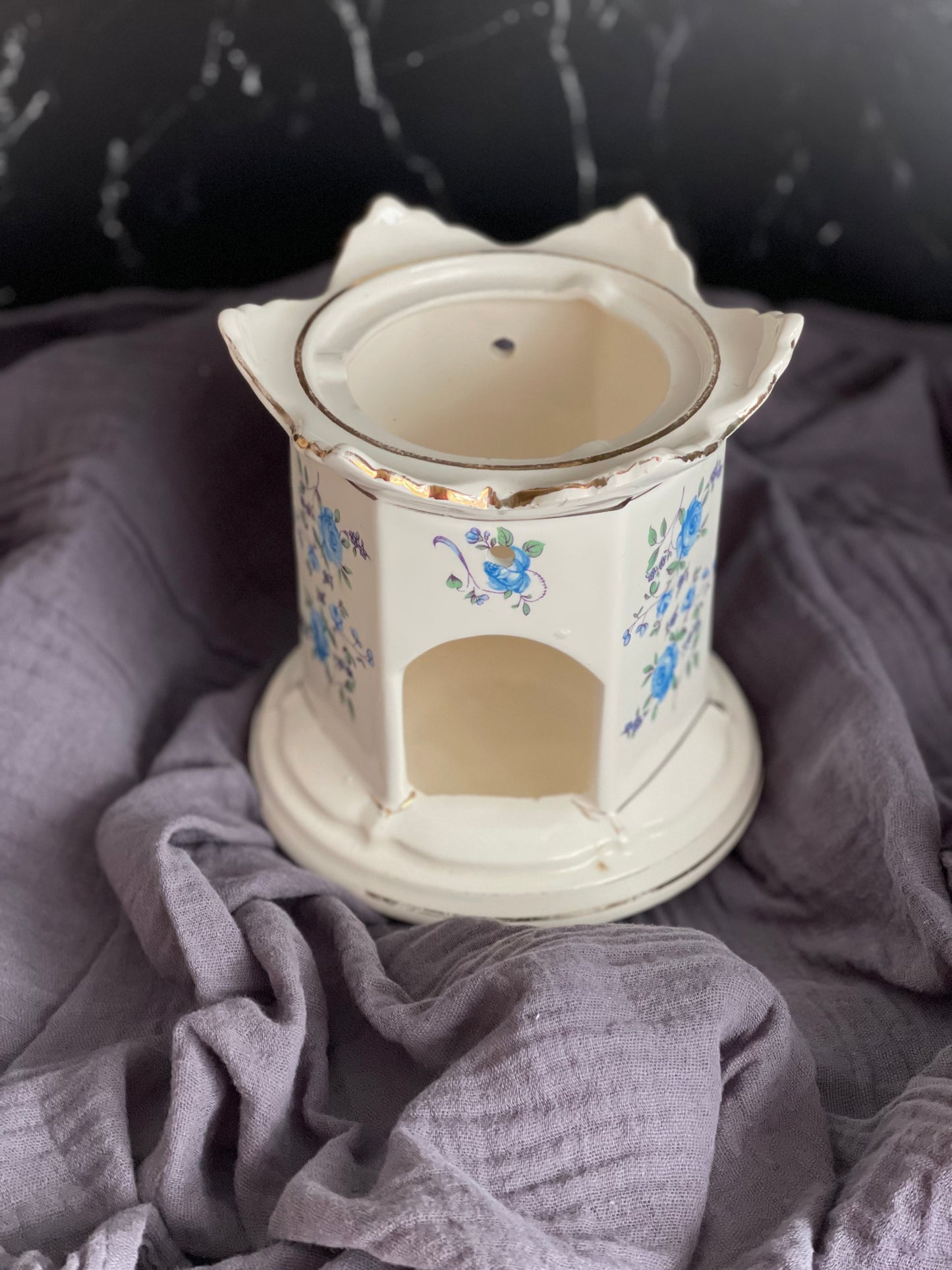 Blue Rose Teapot Warmer