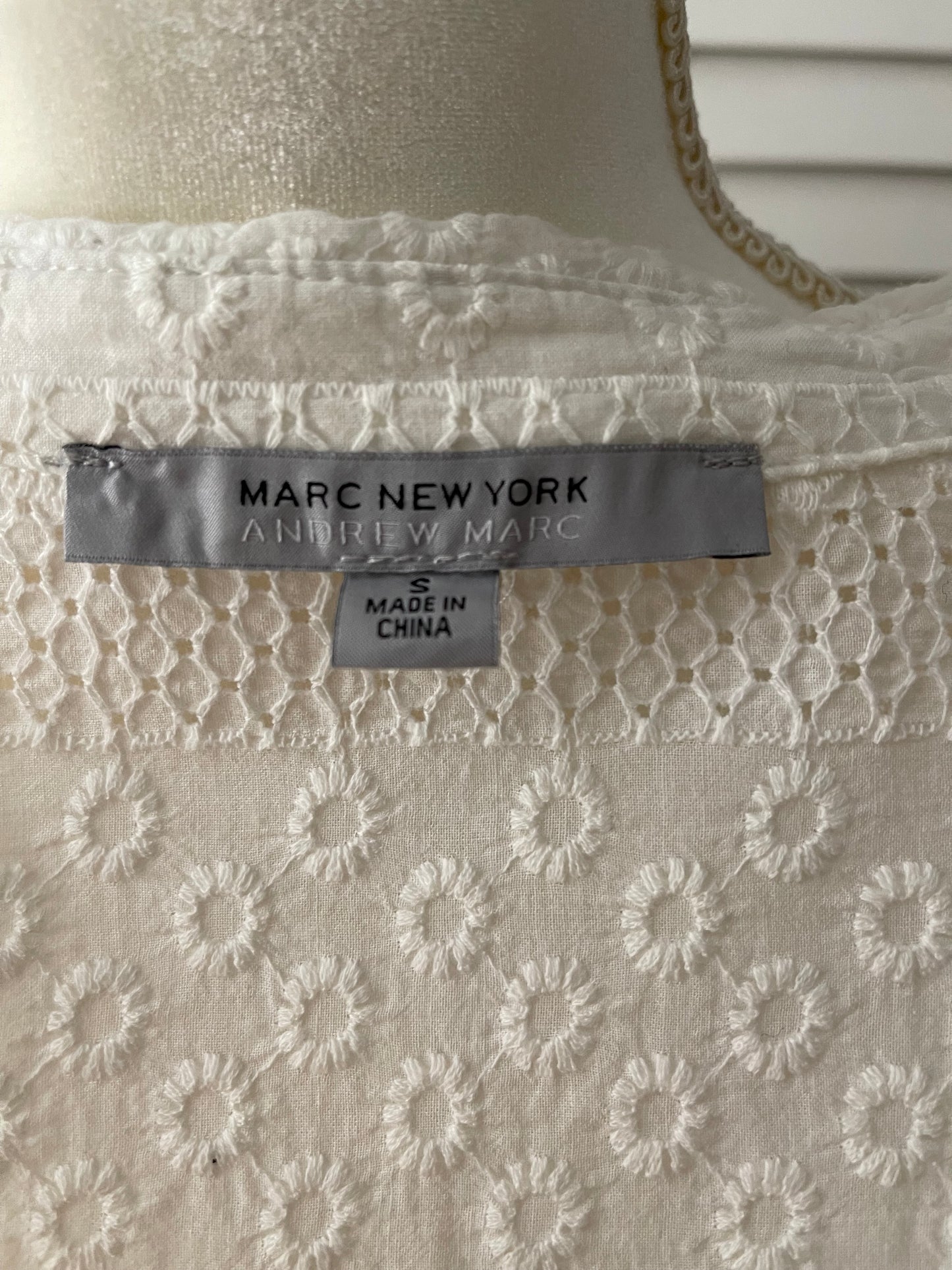 Marc New York Embroidery Shirt Size S