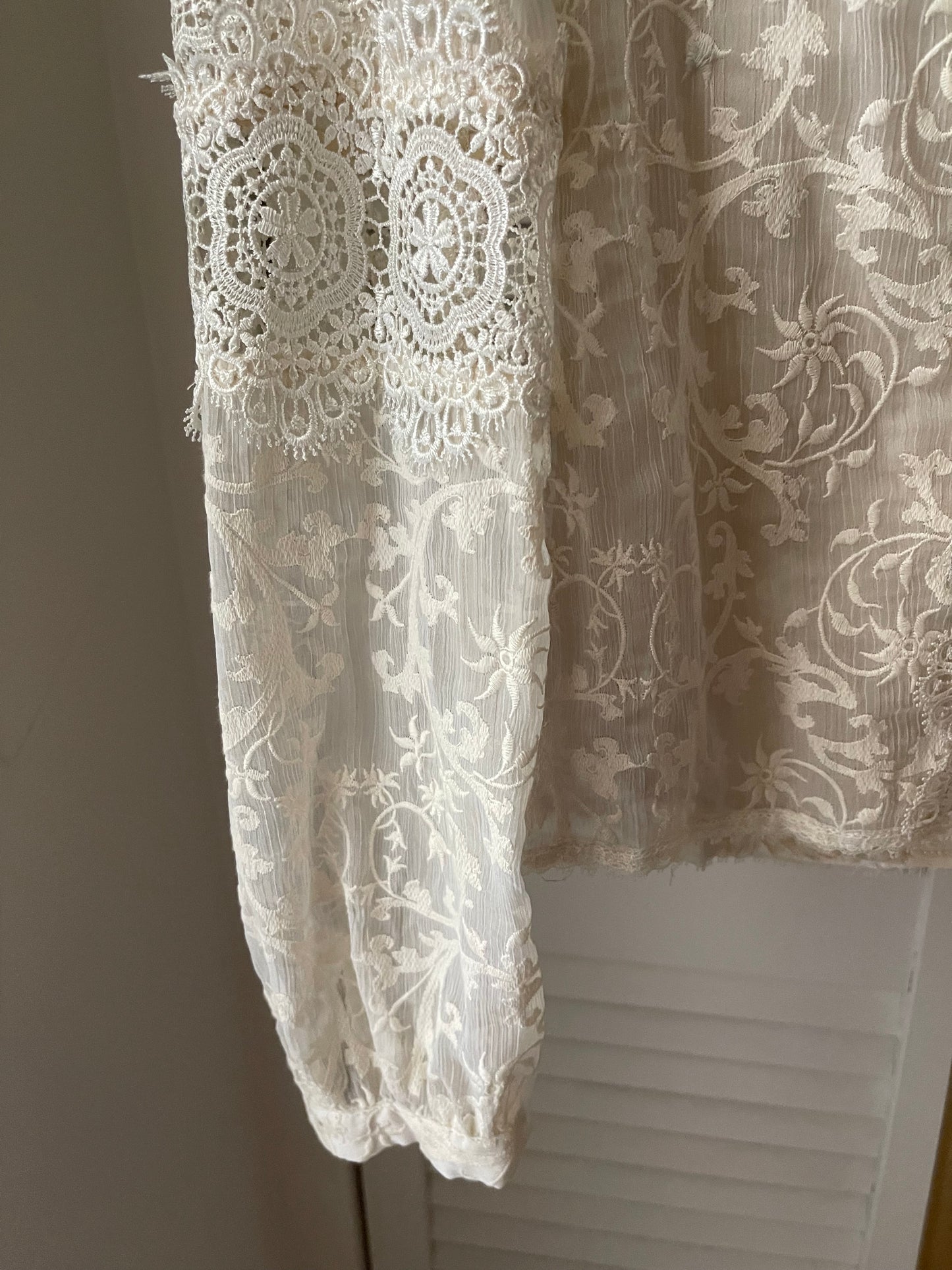 Nanette Lepore Lace Top Size 2