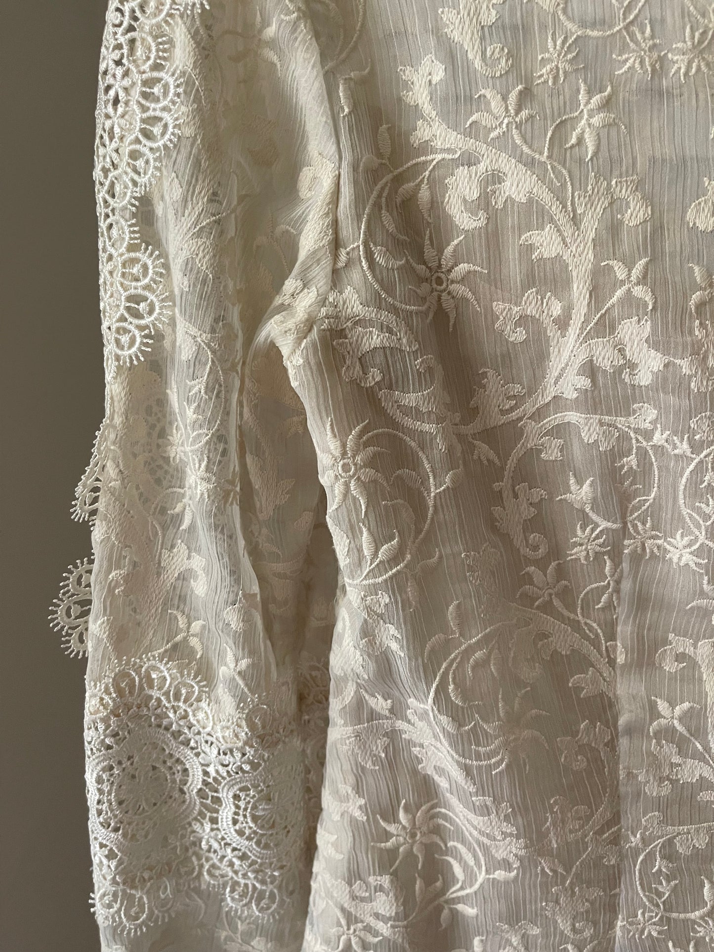 Nanette Lepore Lace Top Size 2