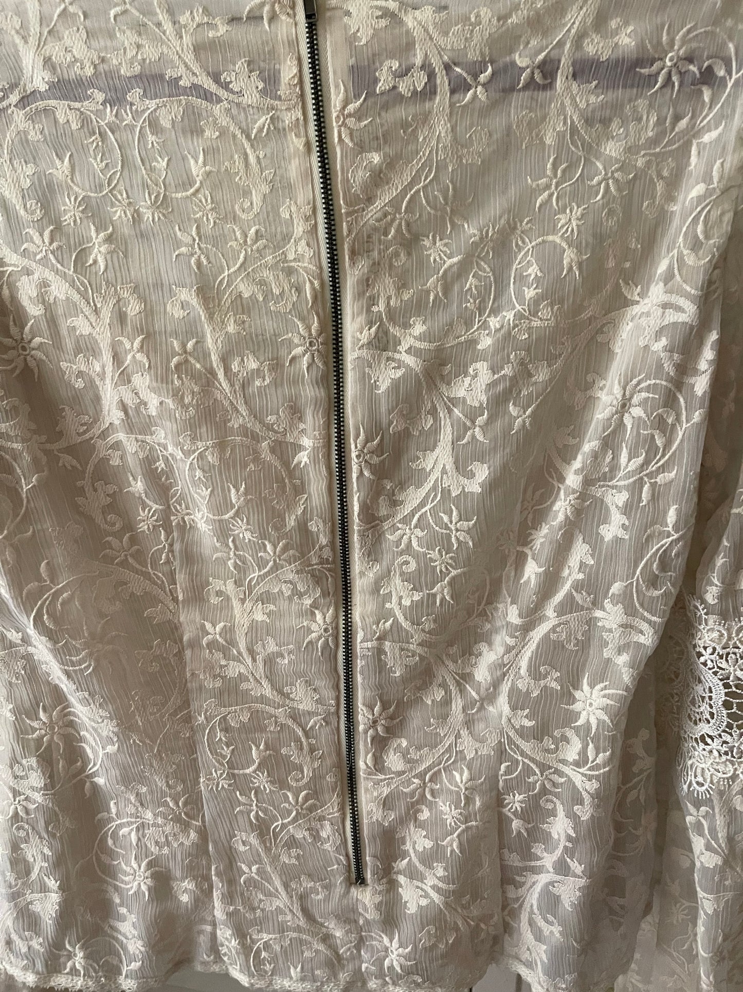 Nanette Lepore Lace Top Size 2